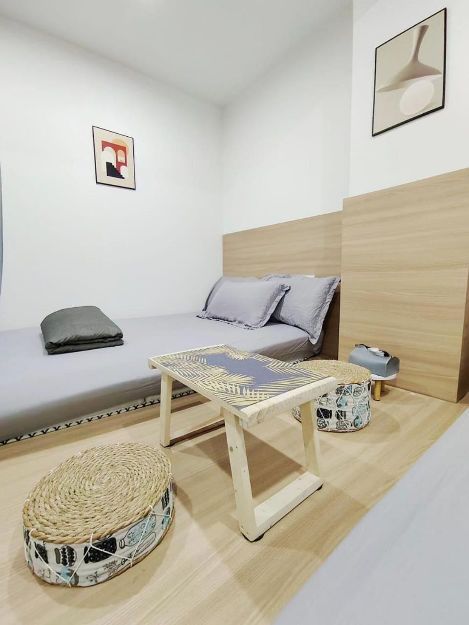 Nap Hella Inn Hong Kong Bagian luar foto